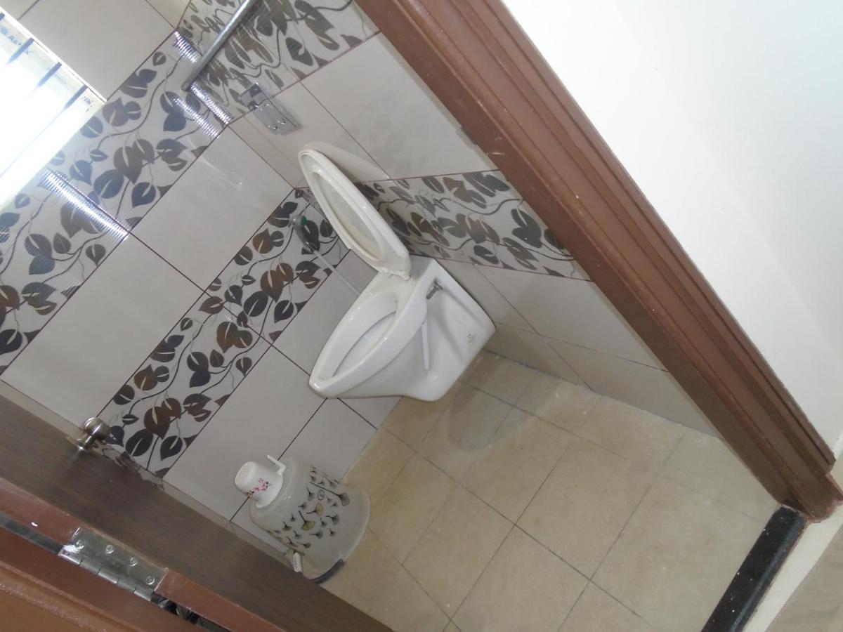 Ssr Residency Hotel Mandya Buitenkant foto